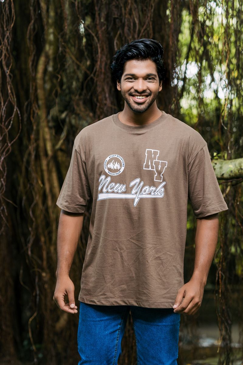 Men’s Classic “NEW YORK” Graphic T – shirt 