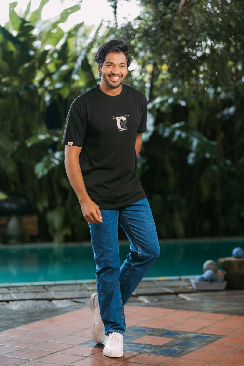 Men’s Black T – Shirt with White “R” Logo 