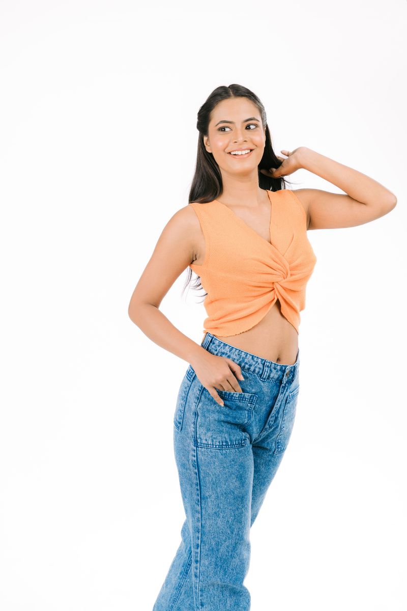 Ladies Crop Top – Trendy, Comfy & Confidence-Boosting