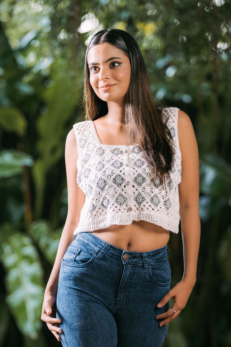 Crochet Granny Square Crop Top - Sleeveless