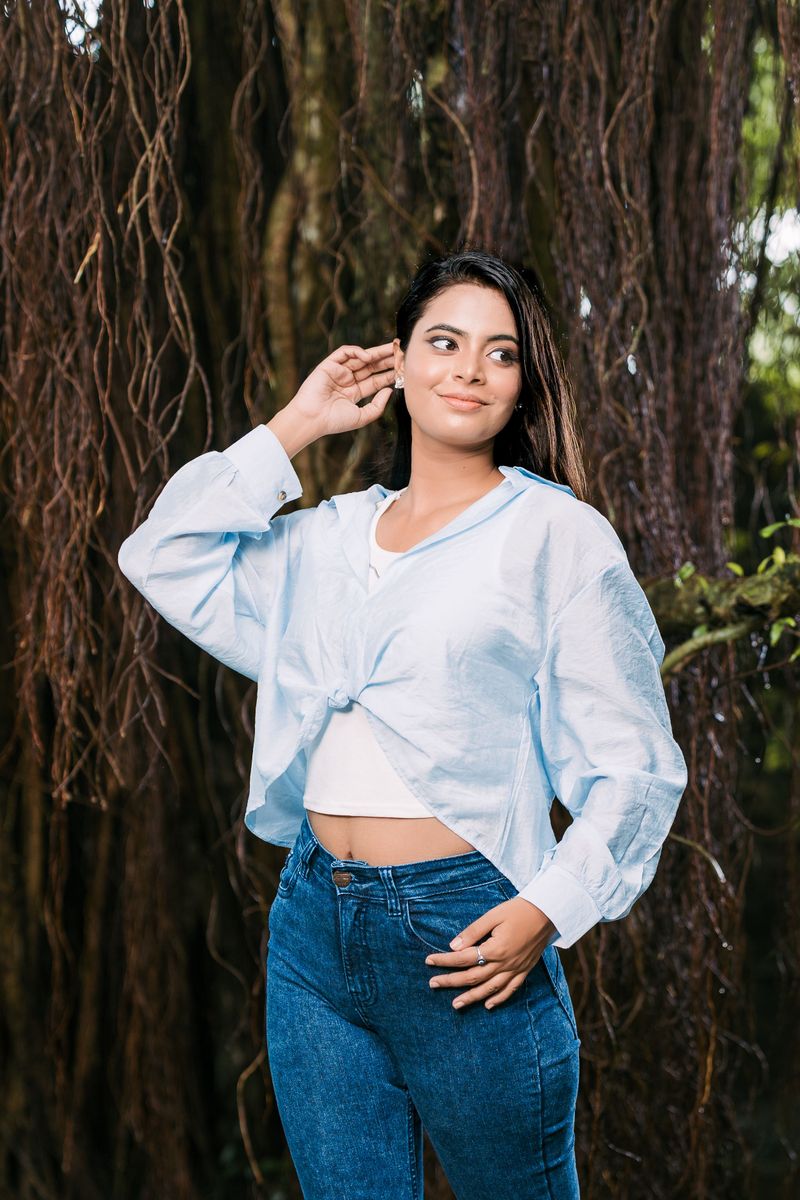 Casual – Collared - Crop Blouse with Skinny & Chain – 2 Pieces