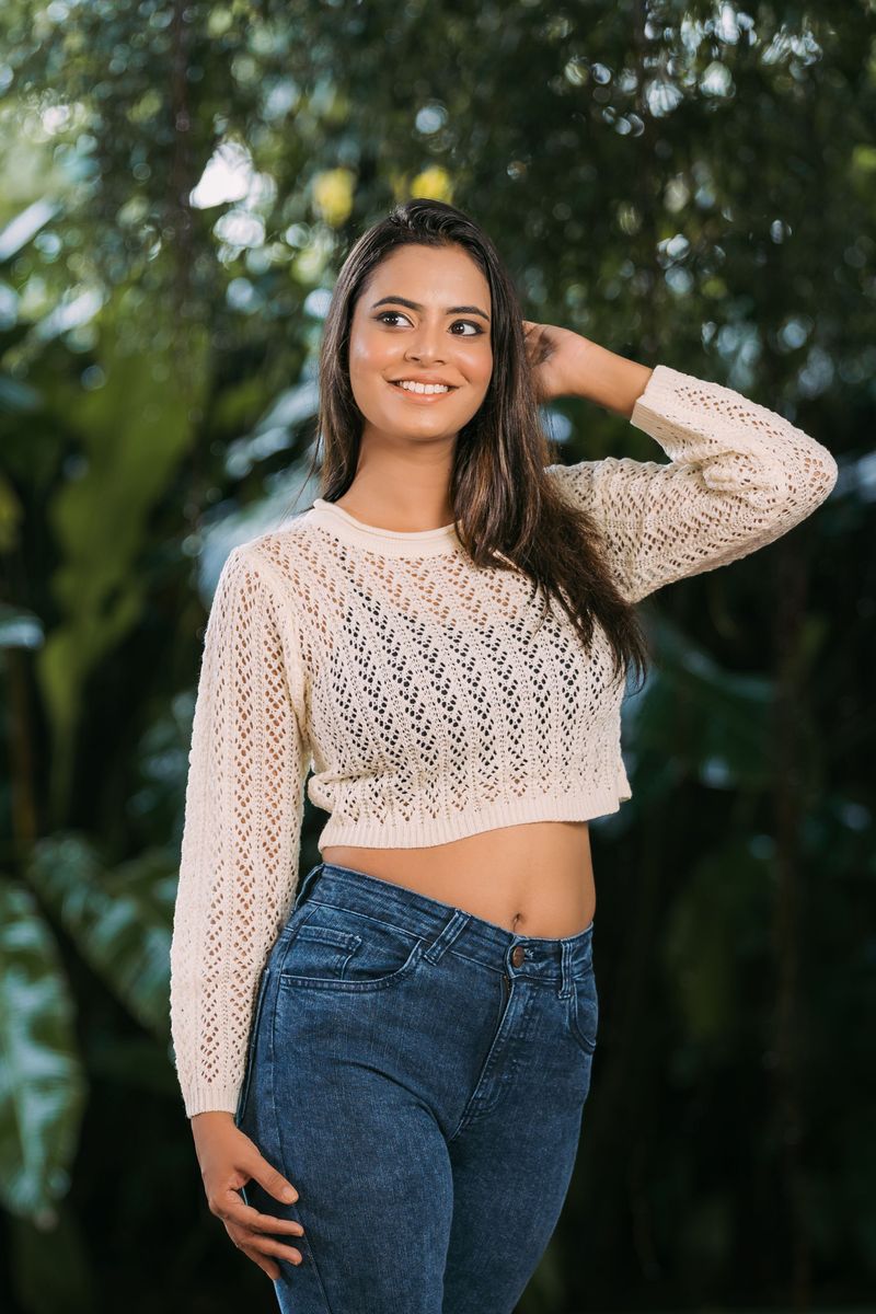Crew Neck – Open knit -Soft Textured – Crop Top